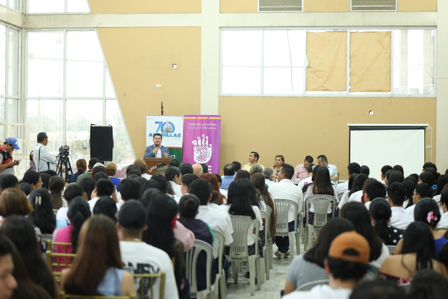 576869311_754113344358404_8574050895099476932_n