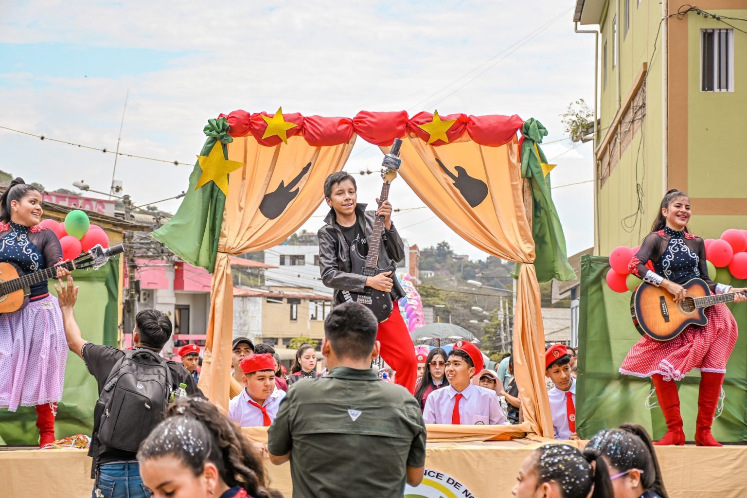 578556421_757679674001771_2286478539228123962_n