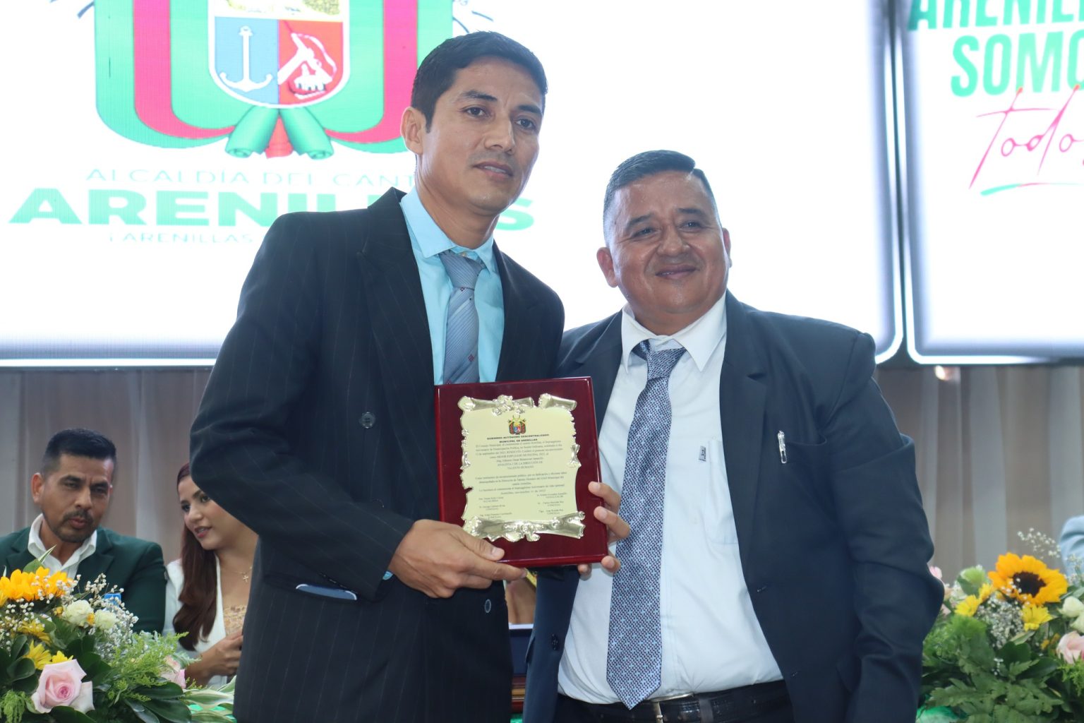 579967964_758635210572884_755840826780540205_n