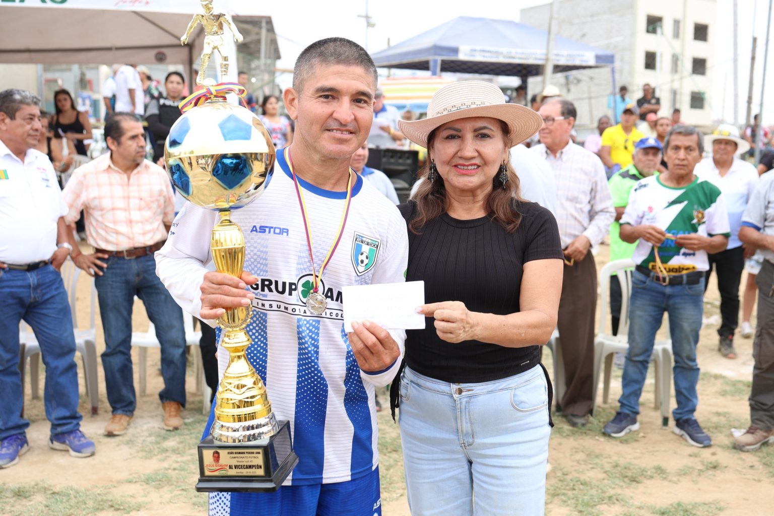 603834982_794662500303488_6504349976136590822_n