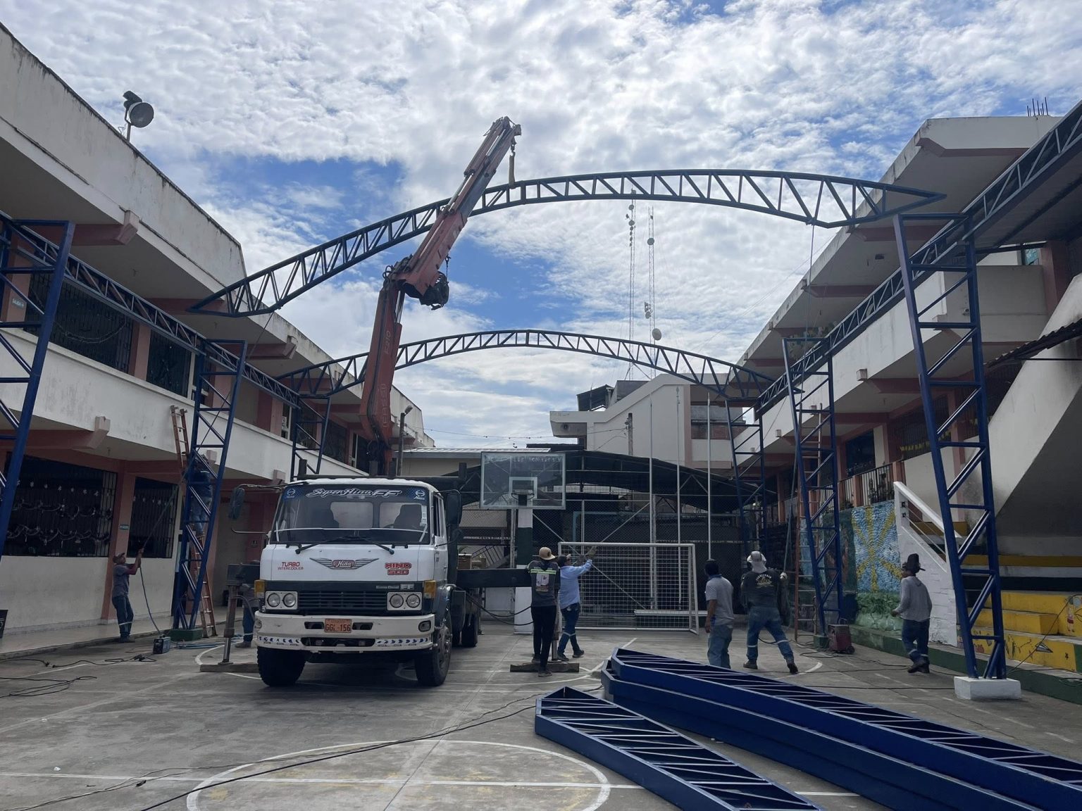 614361320_805070465929358_1555499450909756956_n