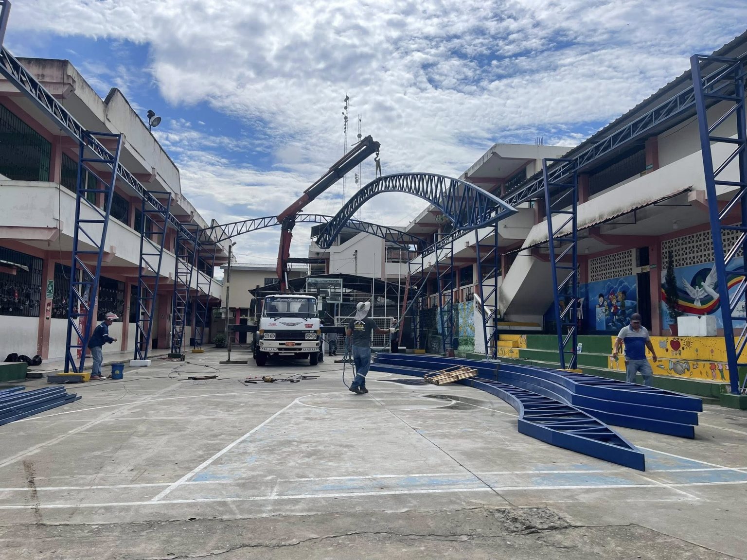 615739376_805070435929361_4205203188641610670_n