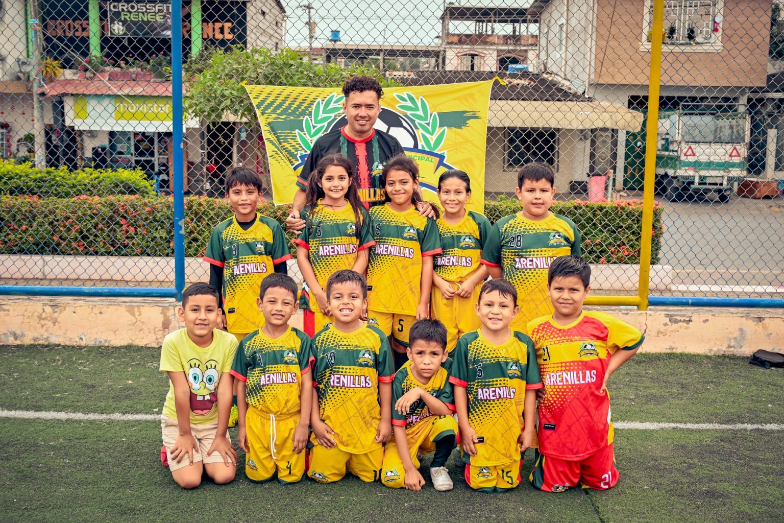 619116853_811212645315140_2601683554684803488_n (1)